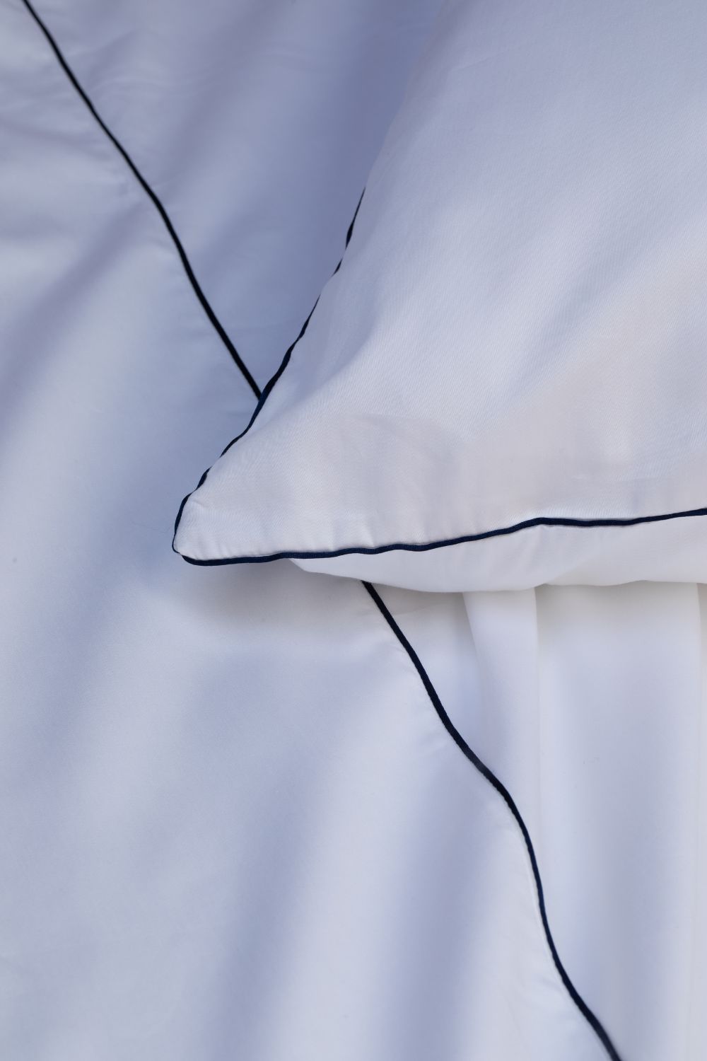 MAIA pure cotton satin pillowcase with colored (2 pieces)