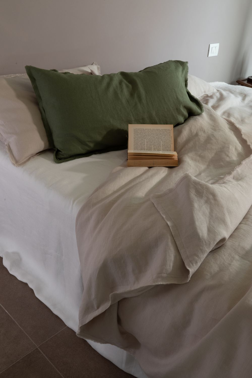 MUT - Lenzuolo in puro lino lavato con bordo sfrangiato