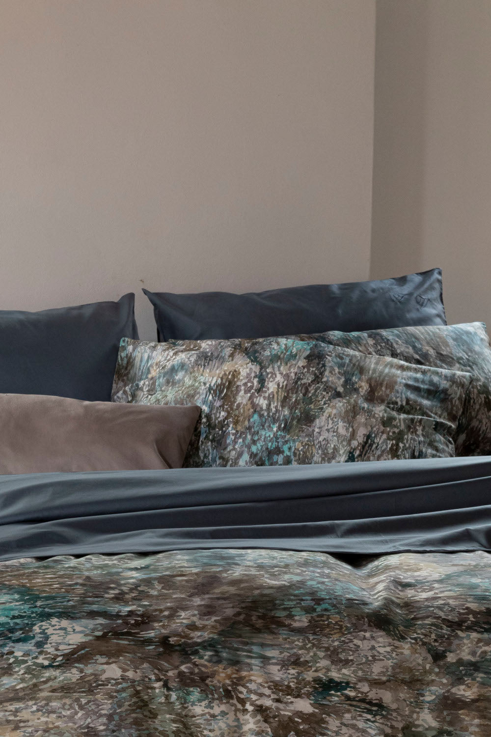 NEFTI - Federe in raso di puro cotone stampato inserimento a busta (2 pezzi)