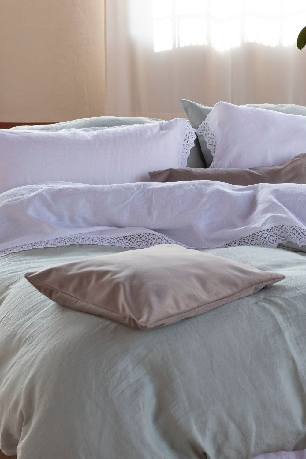 LUNA-Pure washed-linen pillowcase (2 pieces)